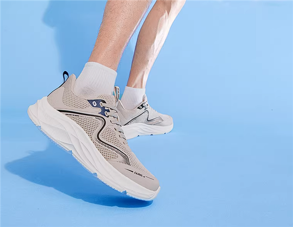 仅为门店价1折！骆驼疾风运动鞋81元起官方新低