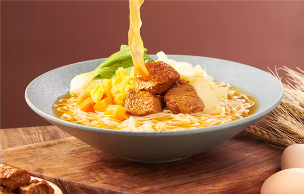 经典老味道:白象桶装方便面2.1元官方大促