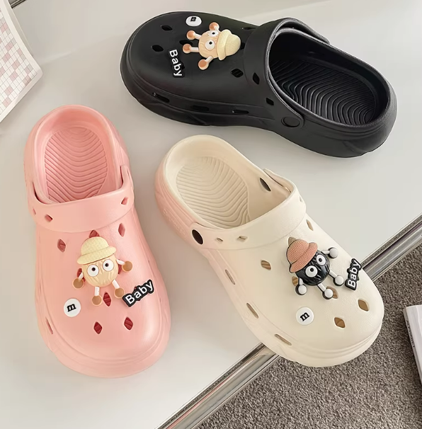 一鞋两穿！初轩潮牌情侣款洞洞鞋9.9元大促