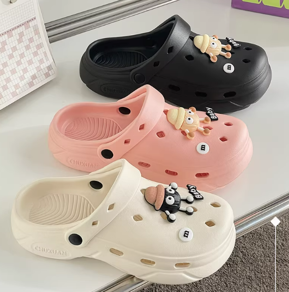 一鞋两穿！初轩潮牌情侣款洞洞鞋9.9元大促