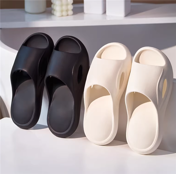 柔软厚底 初轩Ai空气拖探底 9.99元闭眼囤