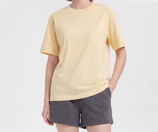 248g重磅新疆棉：Jeep男女纯色短袖T恤29.9元大促