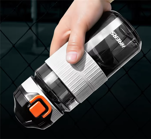 Tritan材质、一键开盖：哈尔斯水杯14.3元大促